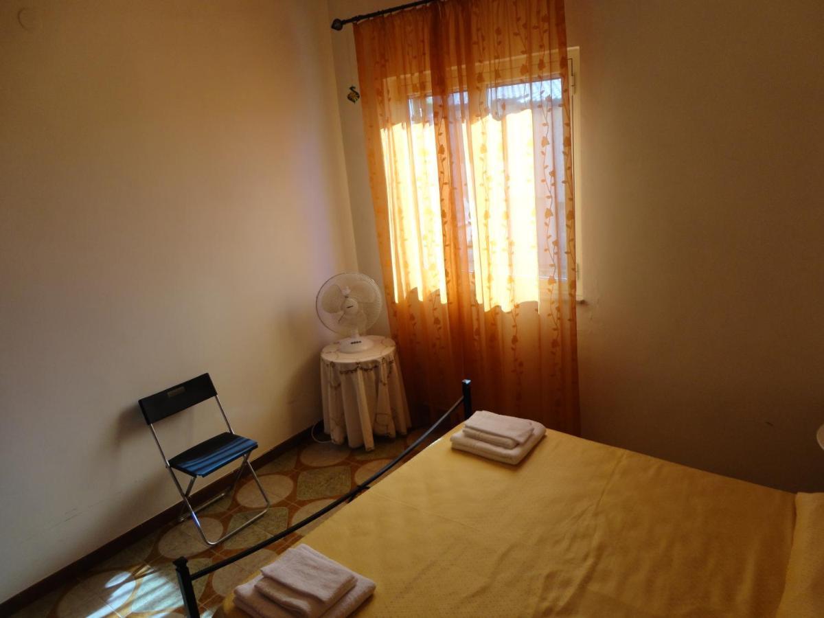 Baciati Dal Sole Appartement Porto Empedocle Buitenkant foto
