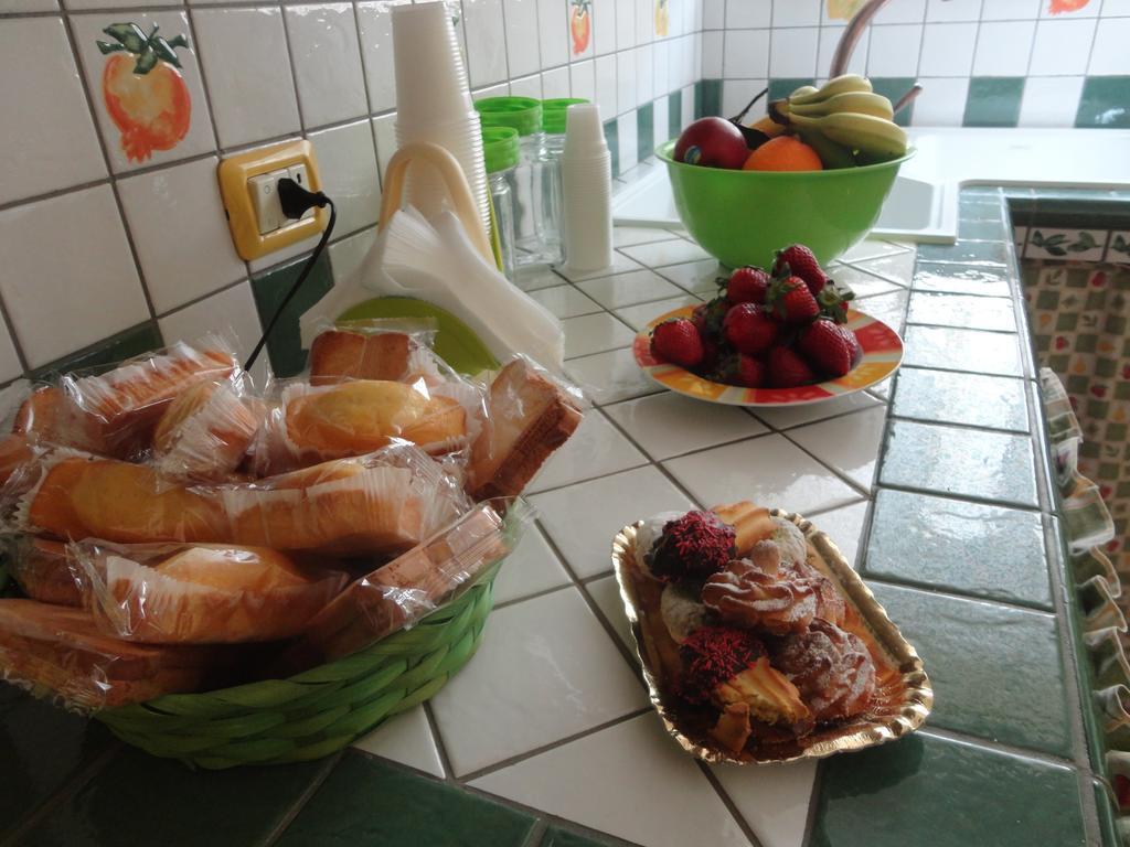 Baciati Dal Sole Appartement Porto Empedocle Kamer foto