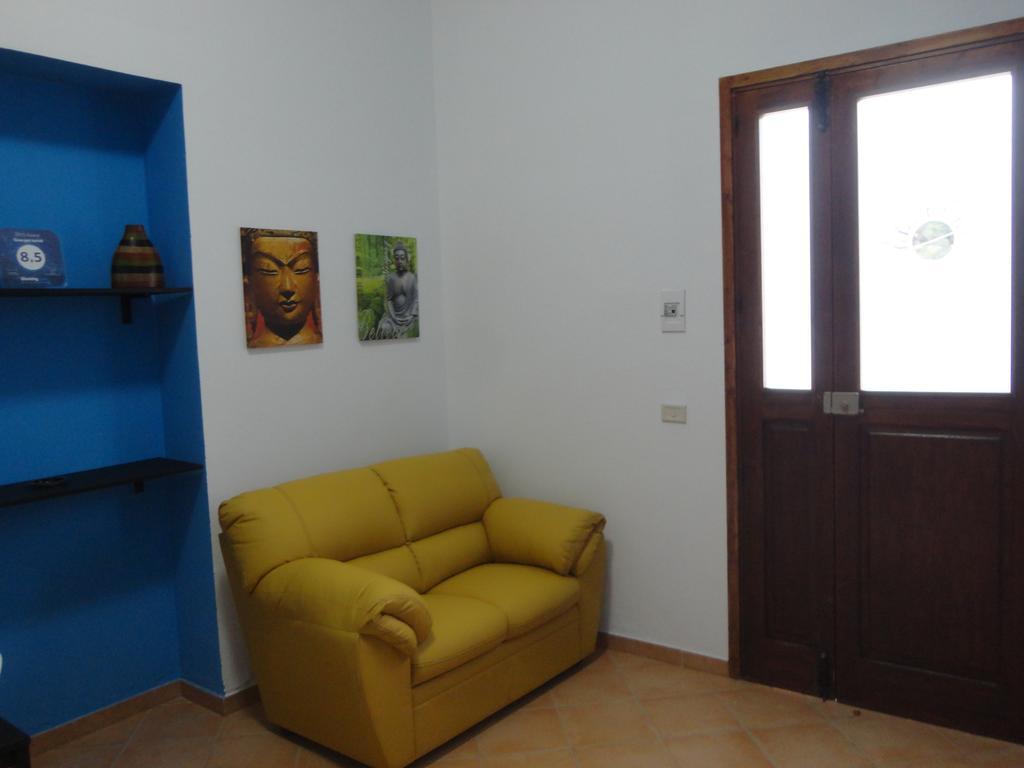 Baciati Dal Sole Appartement Porto Empedocle Buitenkant foto
